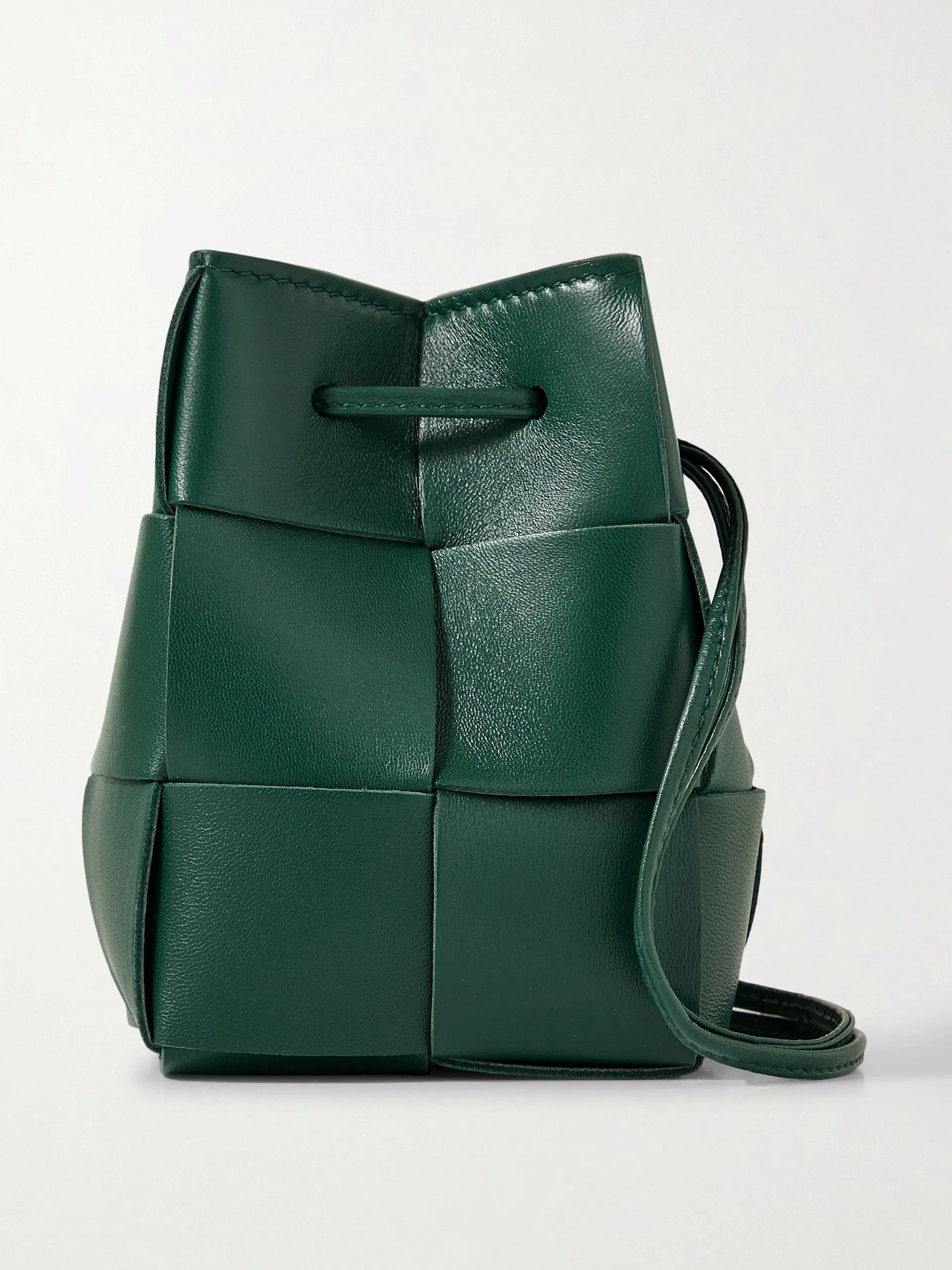 Cassette mini intrecciato leather bucket bag