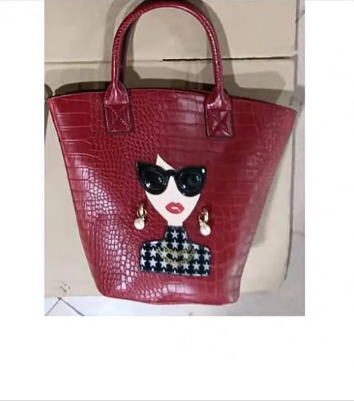 INS Gal With Pearl Earrings Tote Bag