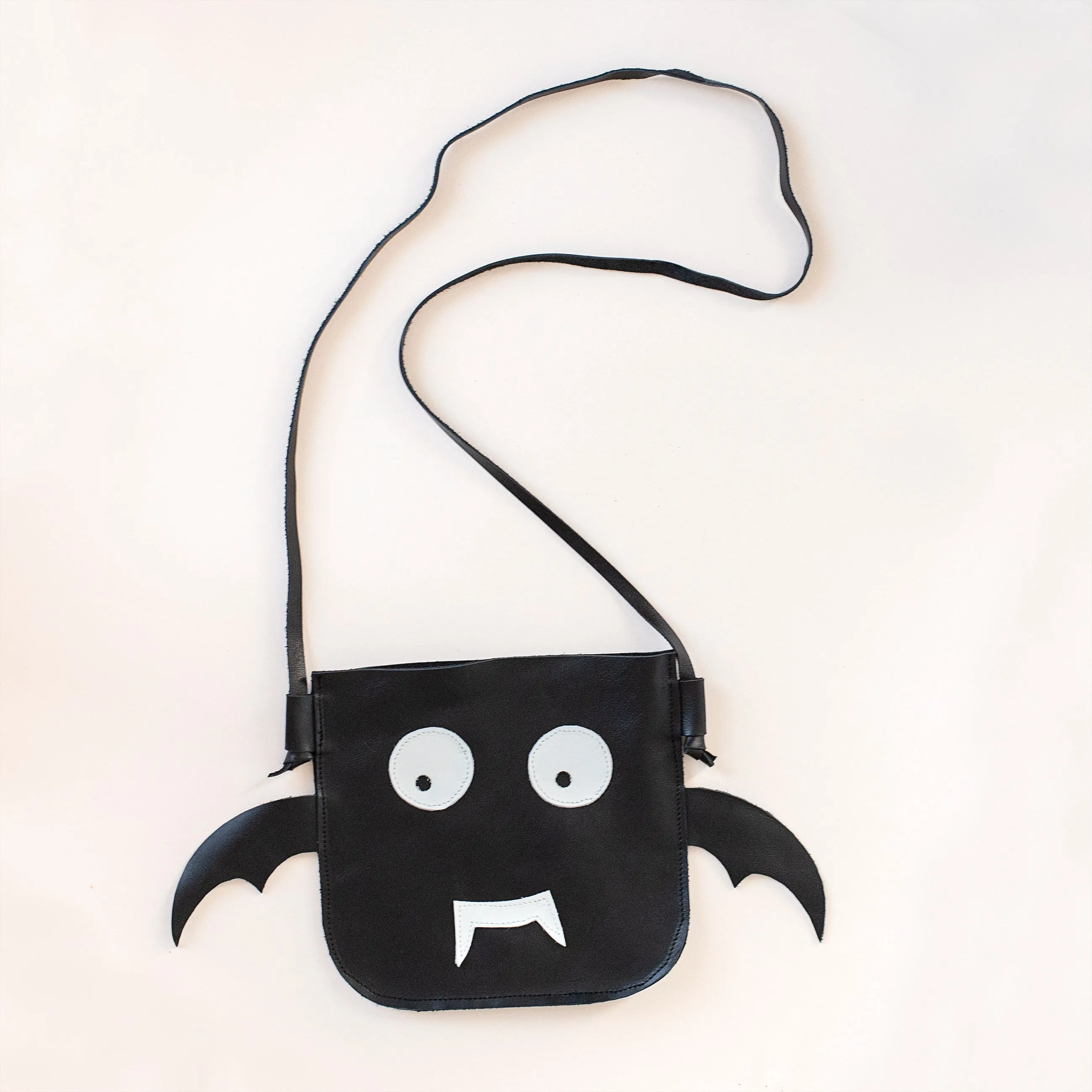 Personalized Leather Halloween Bat Bag for Toddlers | Little&Bee Crossbody Purse