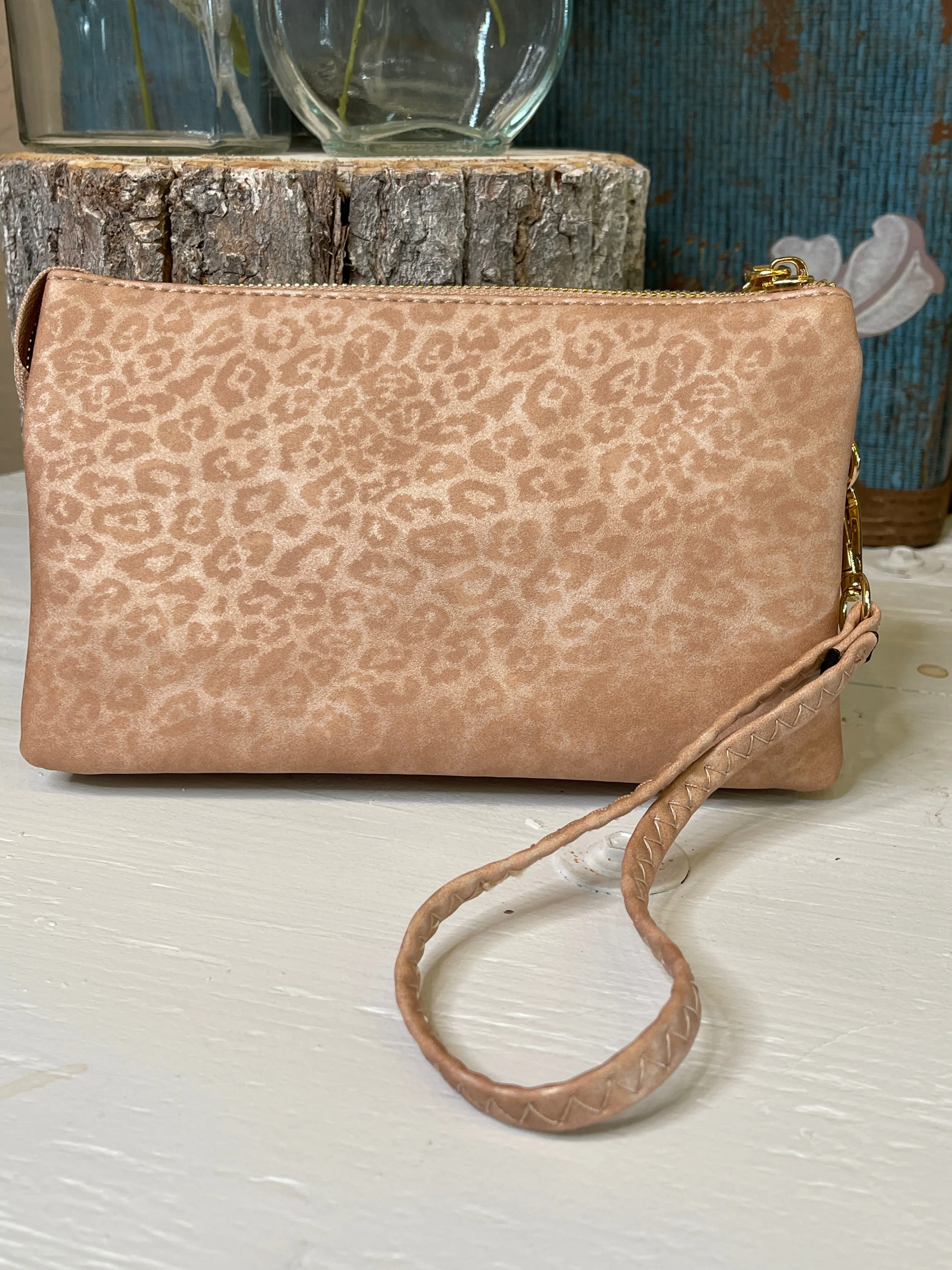 Riley Crossbody