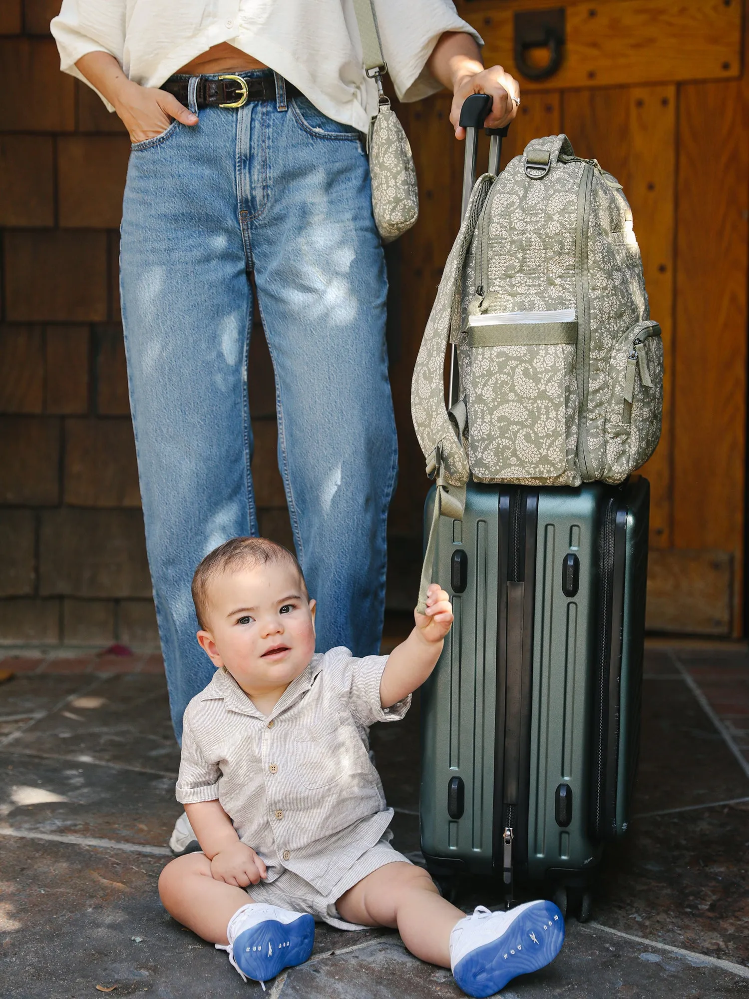 Sazan   JuJuBe Classic Diaper Backpack - Paisley Floral