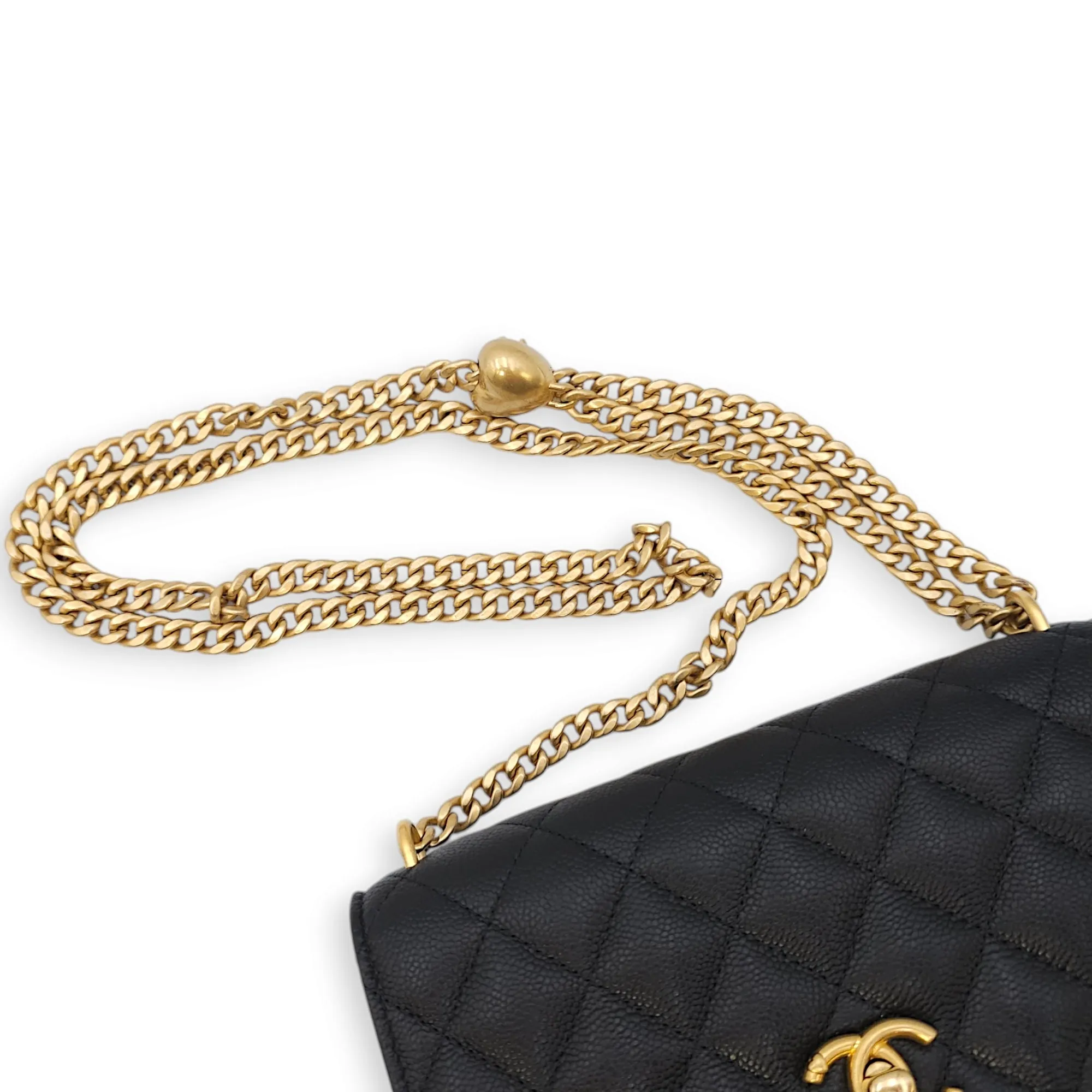 Sweet Heart Wallet-On-chain Black Crossbody Bag in Caviar Leather, Gold hardware