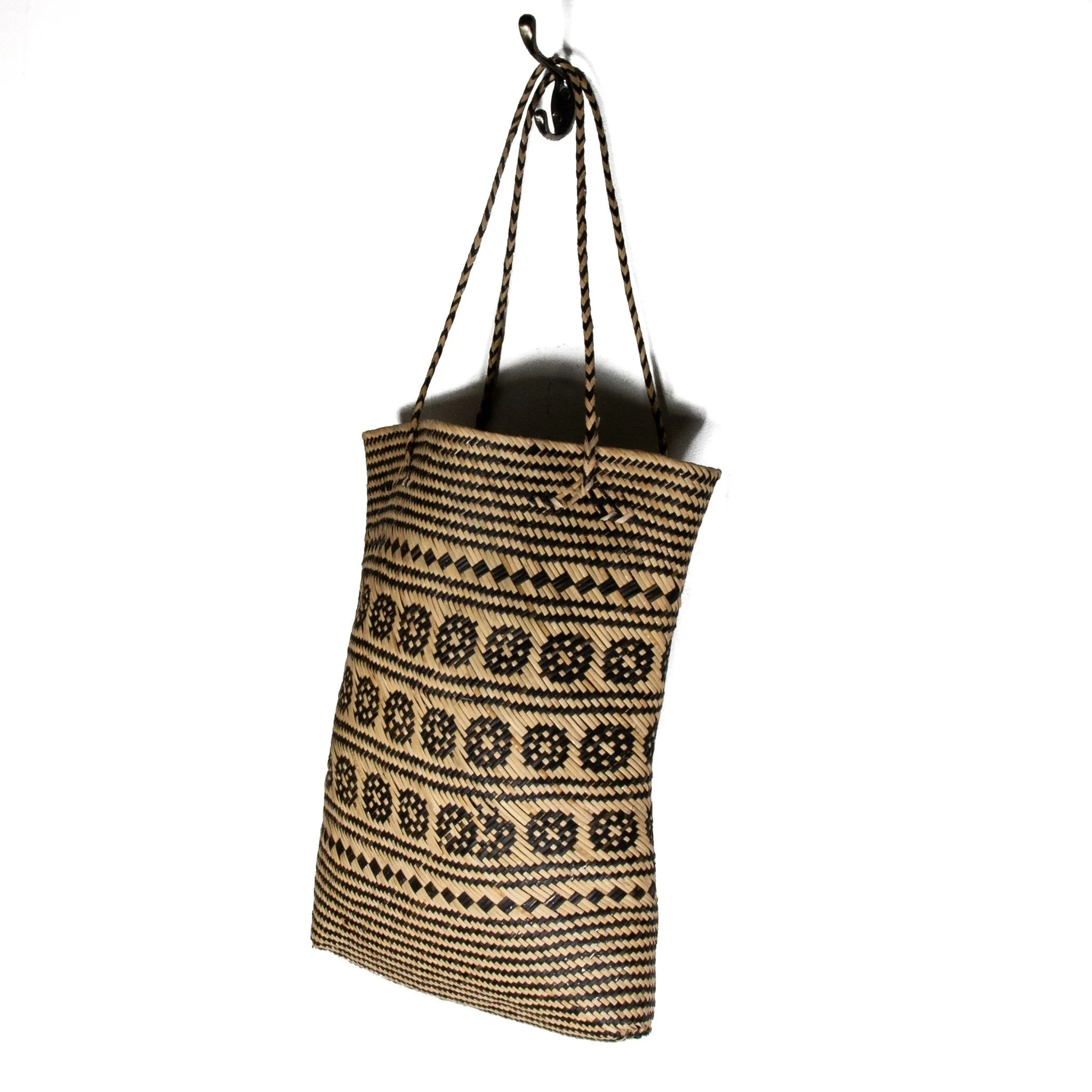 Wheel Pattern Rattan Tote