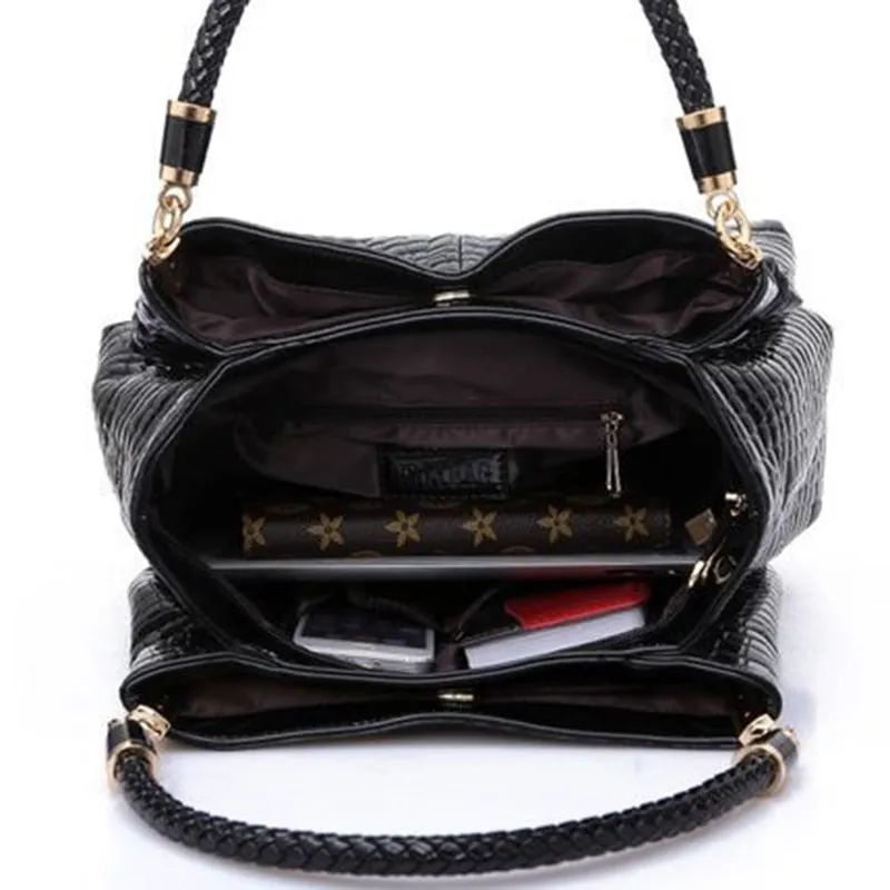 Women's Crocodile Patterned Leather Handbag